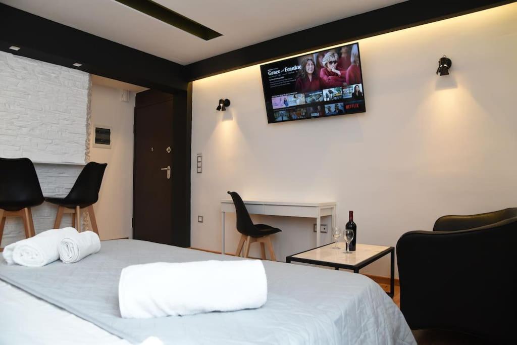 Syntagma Square, 30Sqm Nikis Luxurious Studio Athens Exterior photo